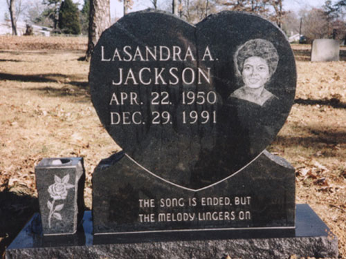 TL-Monument-11-500x375 Everlasting Monument - Monument 11